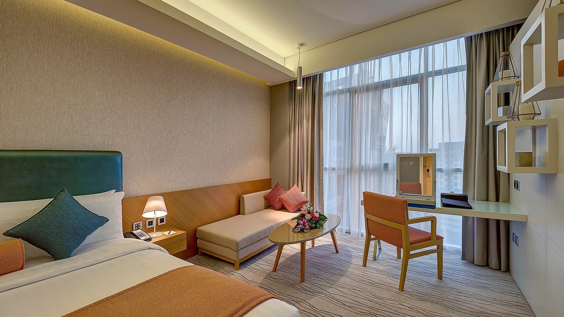 Royal Continental Hotel Dubai