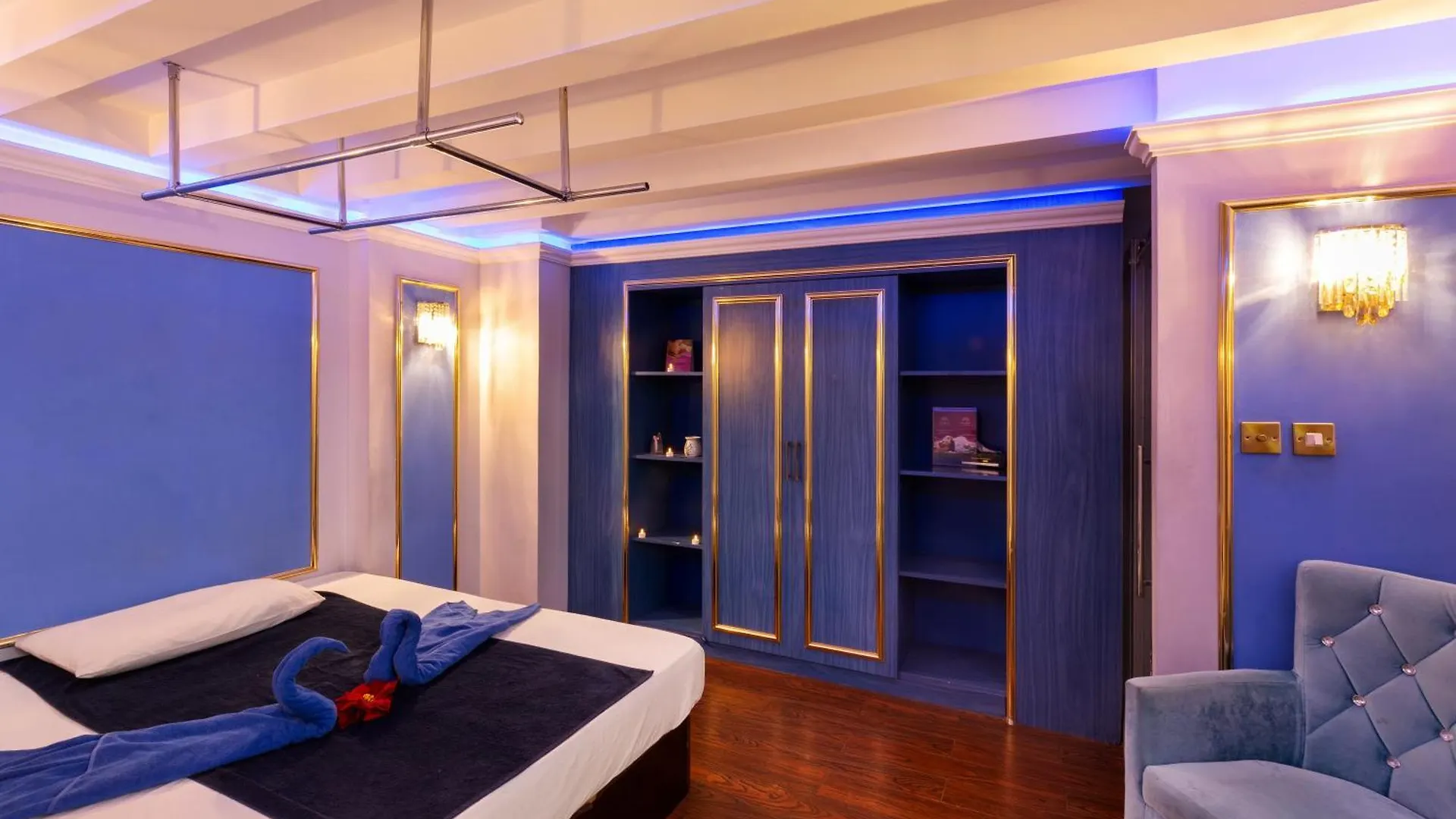Royal Continental Hotel Dubai 4*,  Vereinigte Arabische Emirate