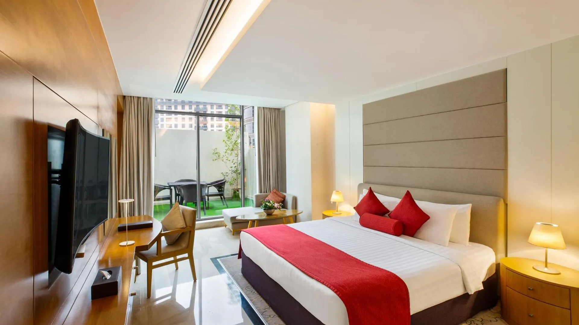 Royal Continental Hotel Dubai
