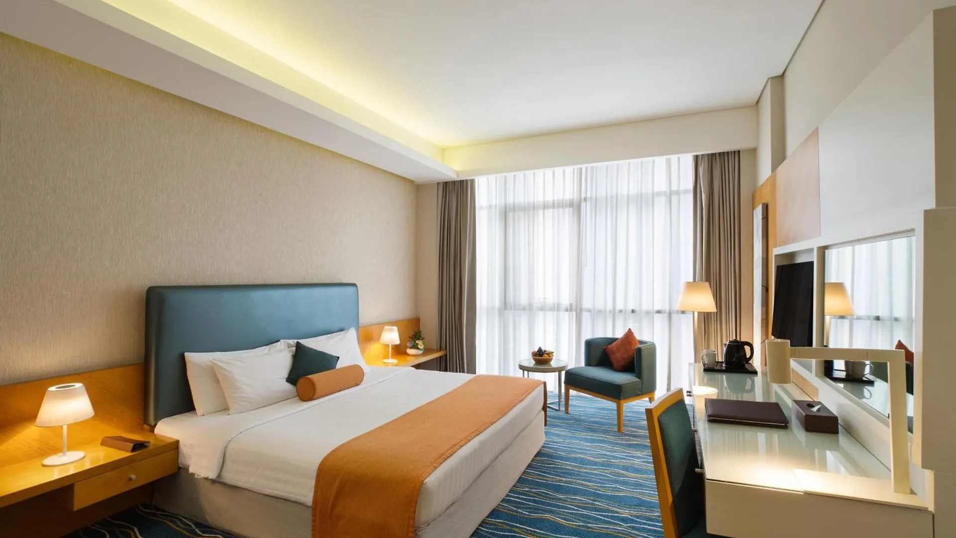 Royal Continental Hotel Dubai