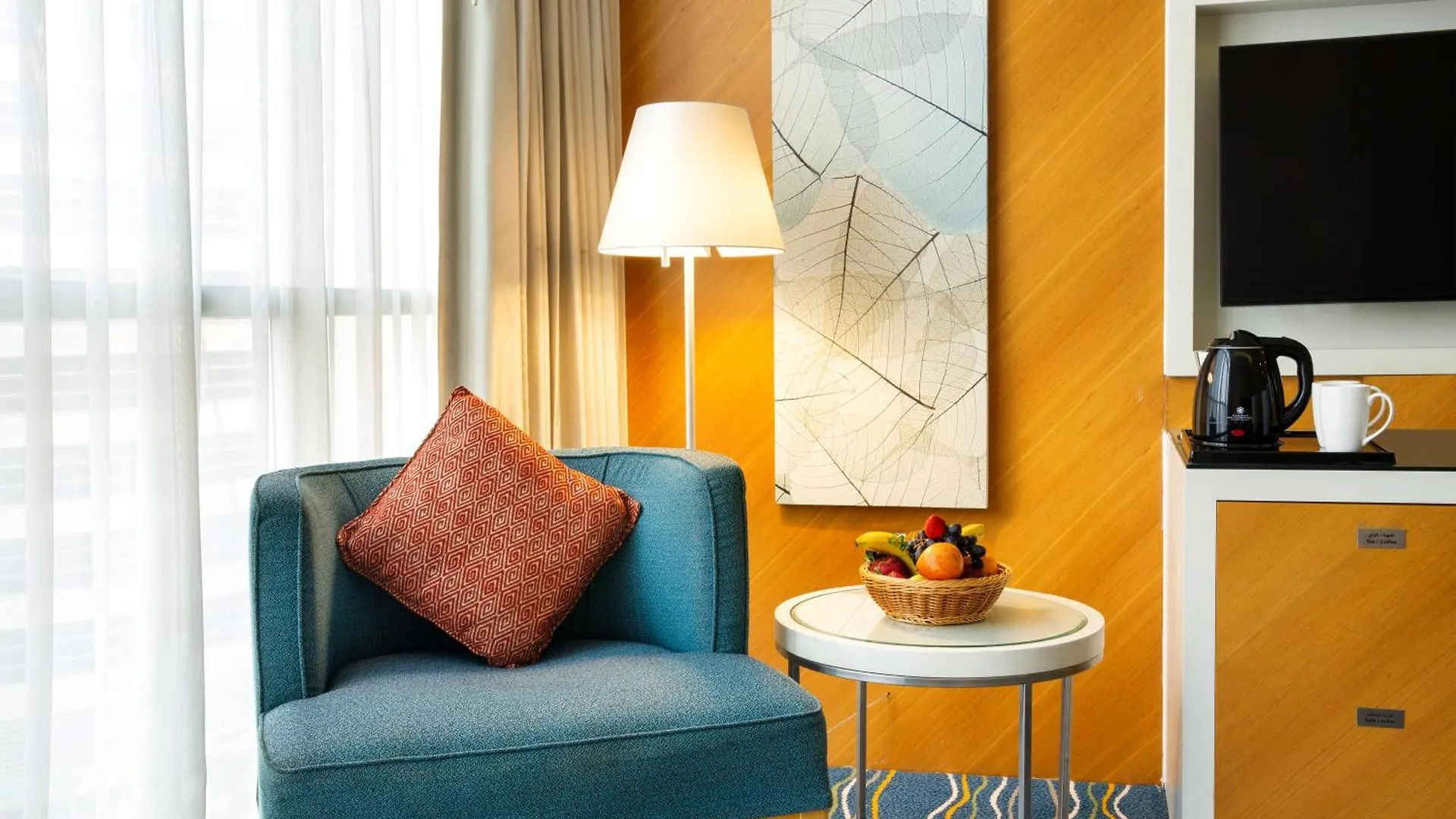 Royal Continental Hotel Дубай 4*,