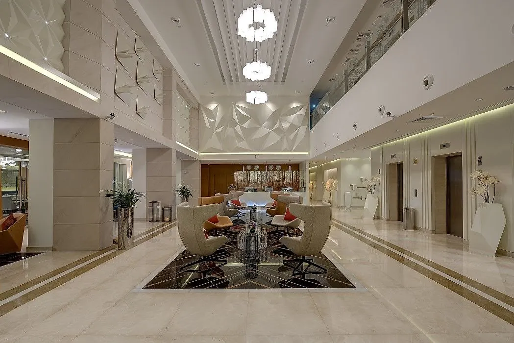Royal Continental Hotel Dubai 4*,