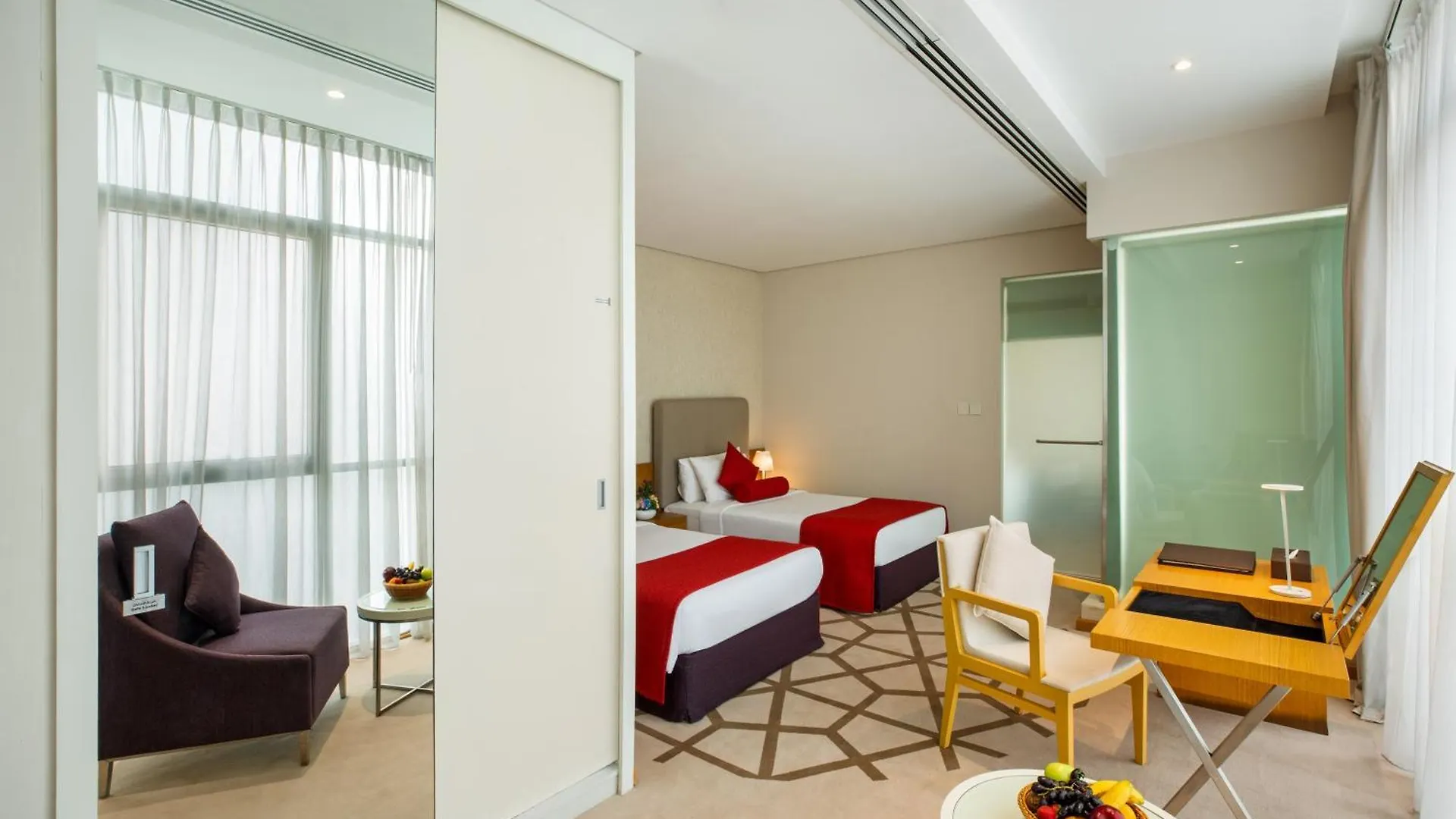 ****  Royal Continental Hotel Dubai United Arab Emirates